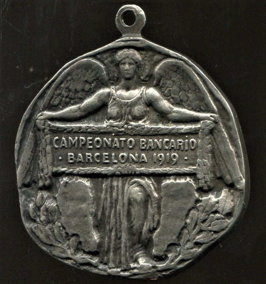 España - 1919 - Medalla - EBC- / XF- - Deportiva / Campeonato Fultbol - Bancario - Barcelona 1919 - Plata