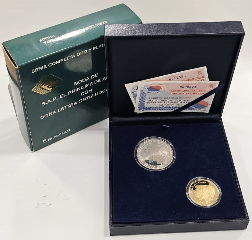 España - 2004 - Conmemorativas FNMT - PROOF - 10 € y 200 € año 2004 Boda Felipe Y Leticia / en estuche / 13,50 gr. oro puro + 27