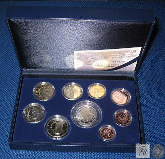 España - 2011 - Monedas Euros en cartera oficial - PROOF - Año 2011 (9 monedas) en estuche