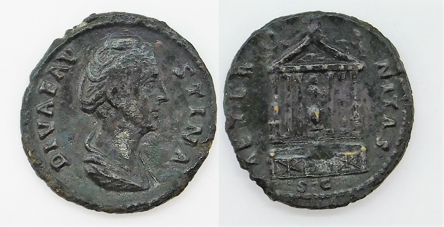 Mundo Antiguo - Imperio Romano - Nº S-04644 - EBC / XF - AS. Diva Faustina - R/ AETERNITAS SC HEXASTILO TEMPLO / Roma 150 dc